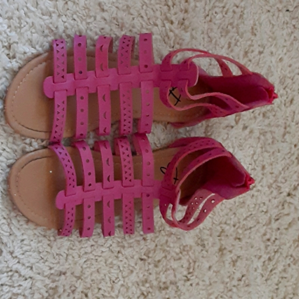 GIRLS pink sandals